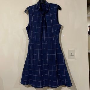 Size 6, Banana Republic, navy-blue